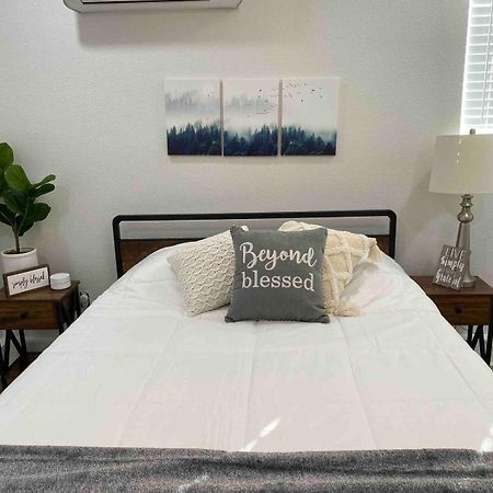 Country Charmer Single Story Cottage Pet Friendly Loomis ภายนอก รูปภาพ