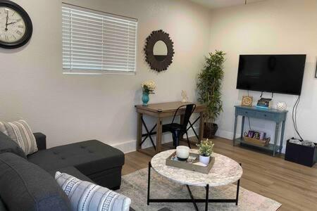 Country Charmer Single Story Cottage Pet Friendly Loomis ภายนอก รูปภาพ